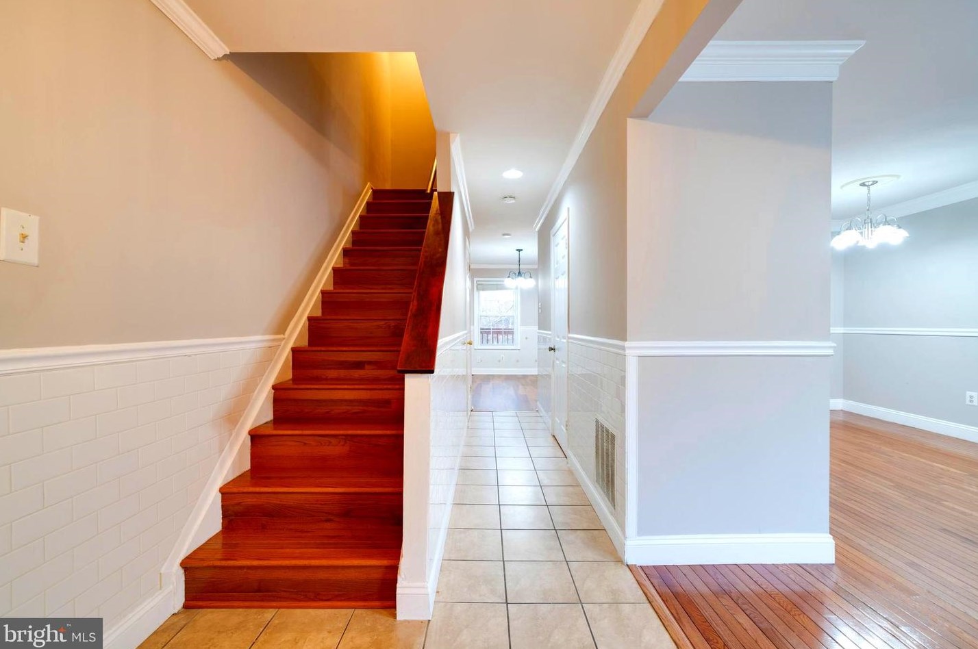 8912 Stonebrook Ln, Columbia, MD 21046