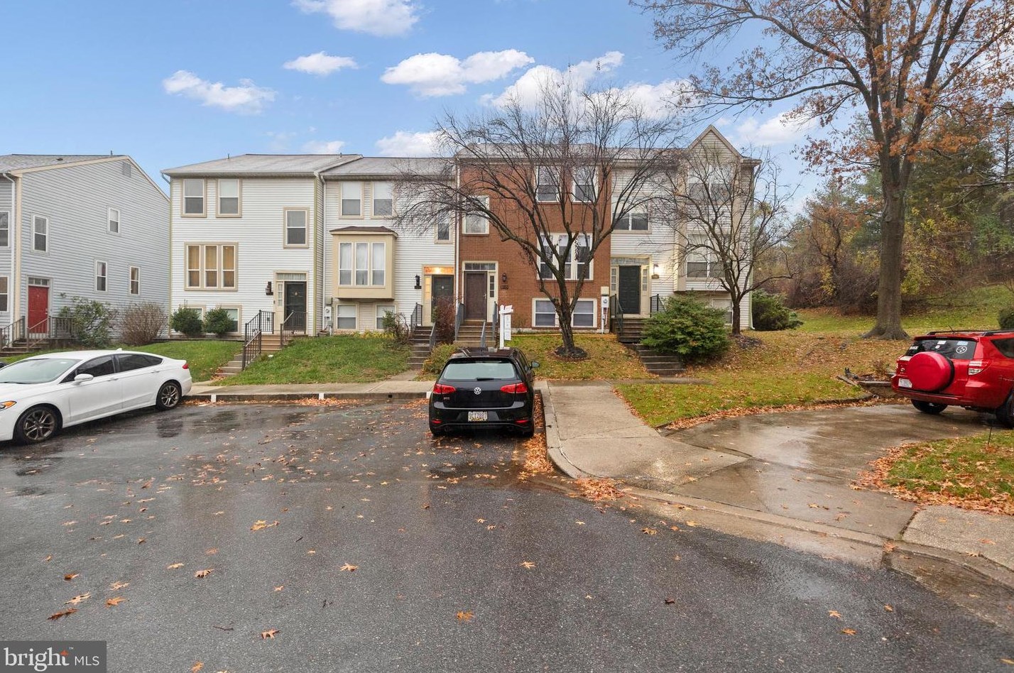 8115 Wooded Glen Ct, Ellicott MD  21043-6941 exterior