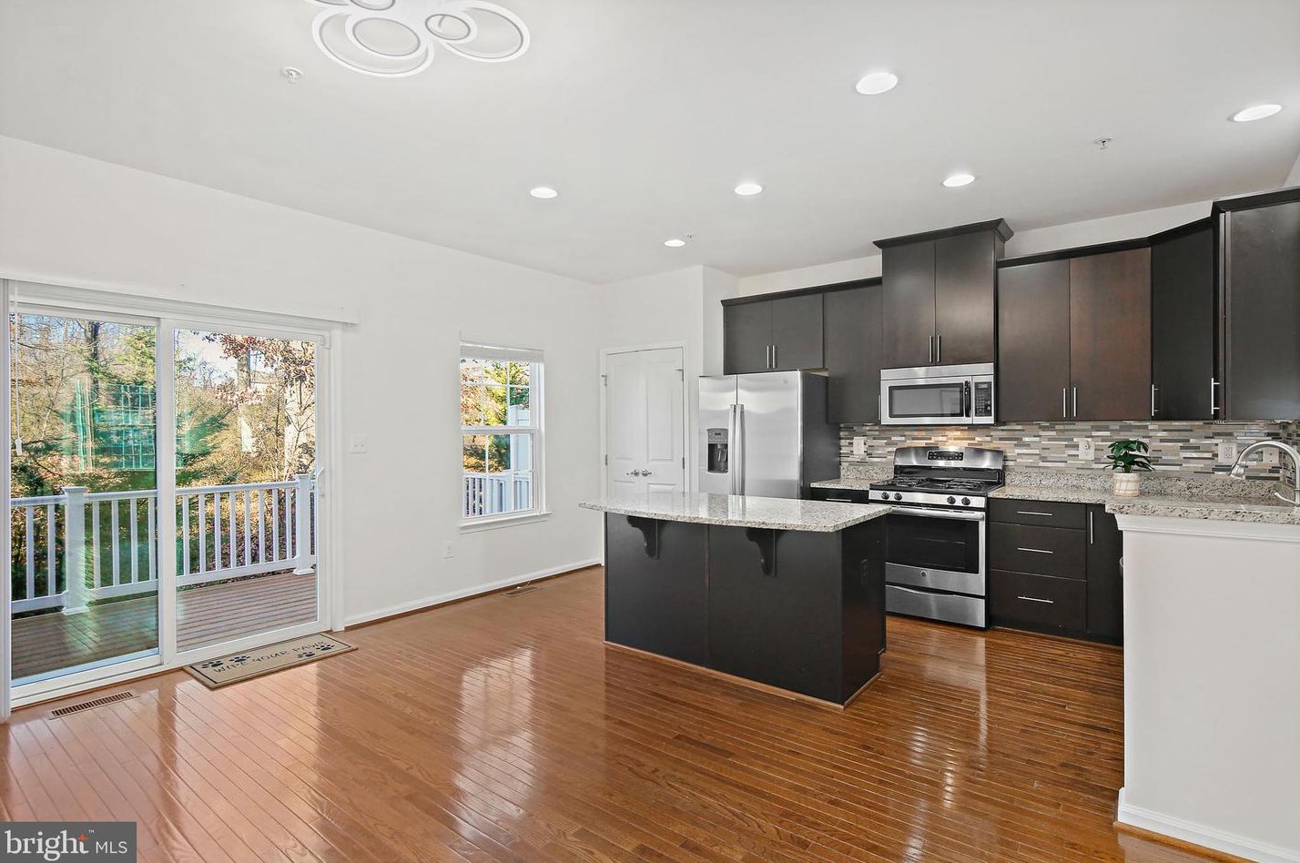 7305 Summit Rock Rd, Baltimore, MD 21075