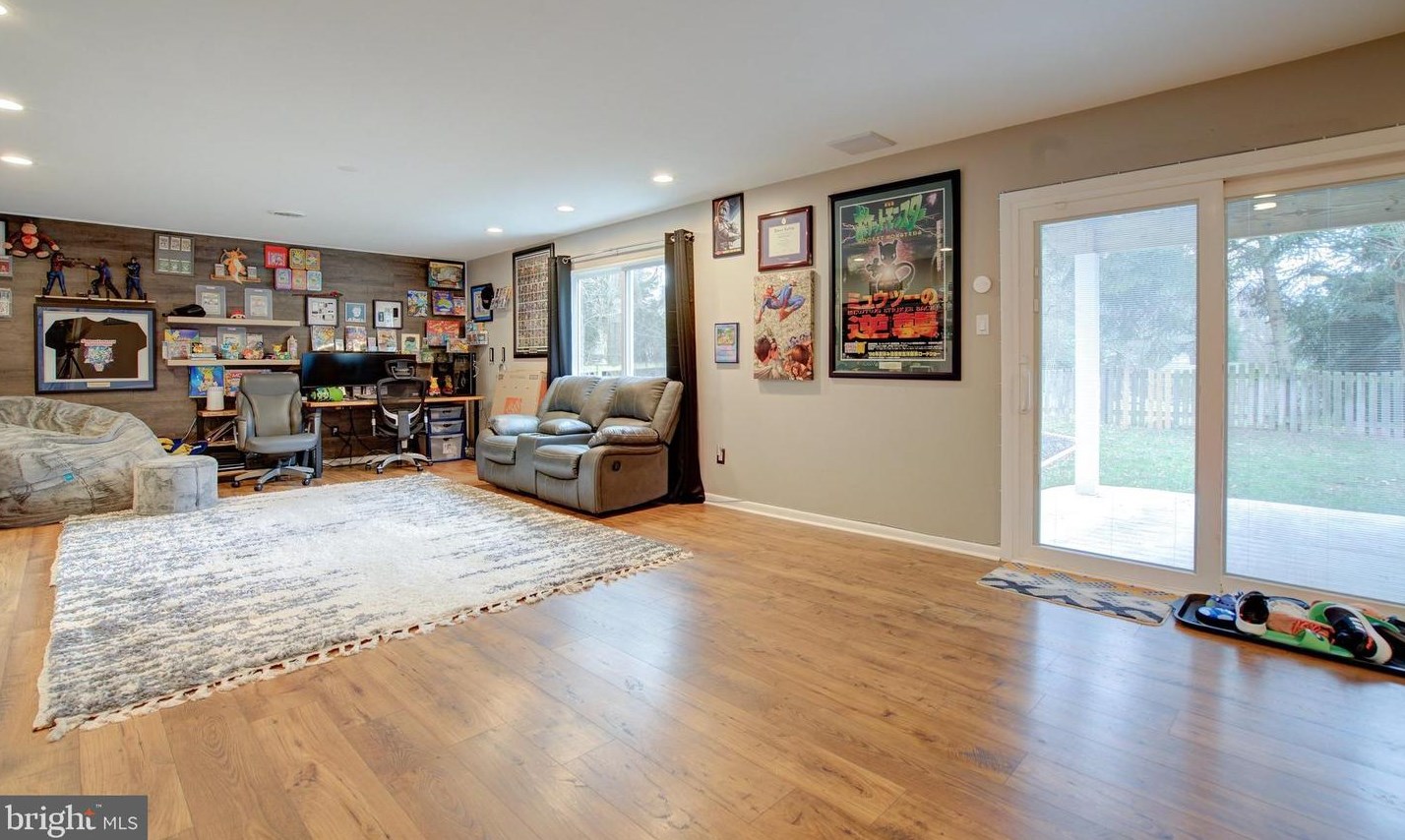 8583 Autumn Harvest, Ellicott MD  21043-6500 exterior