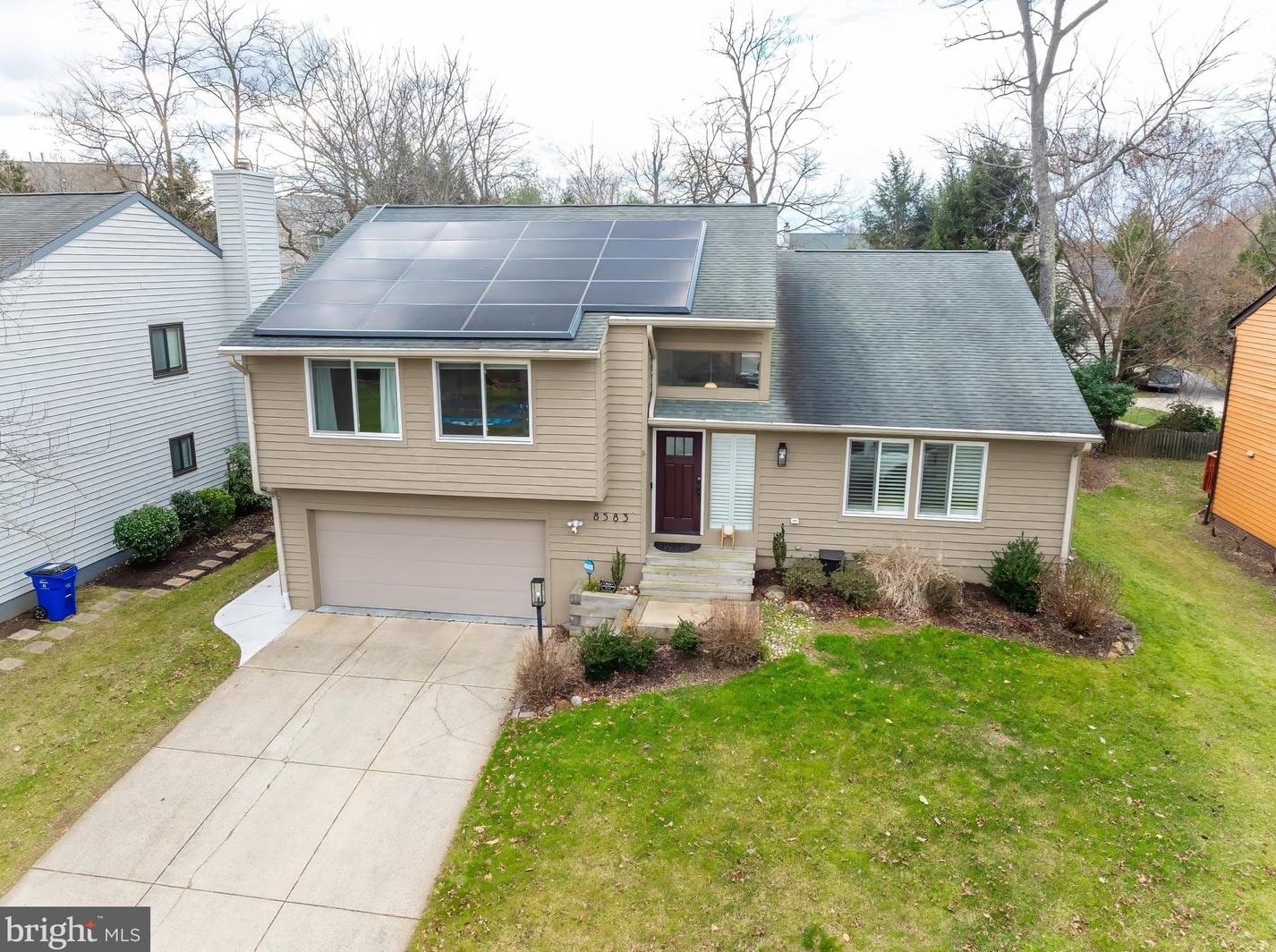 8583 Autumn Harvest, Ellicott MD  21043-6500 exterior