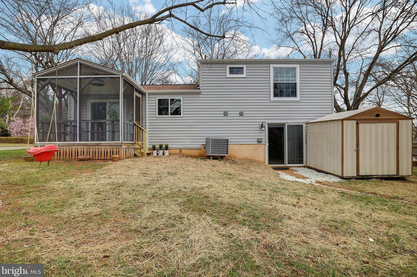 9262 Pigeonwing Pl, Columbia MD  21045-4600 exterior