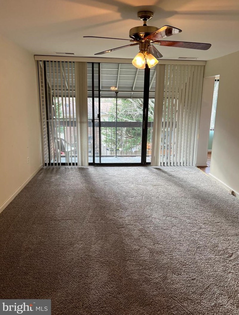8709 Hayshed Ln #33, Columbia, MD 21045
