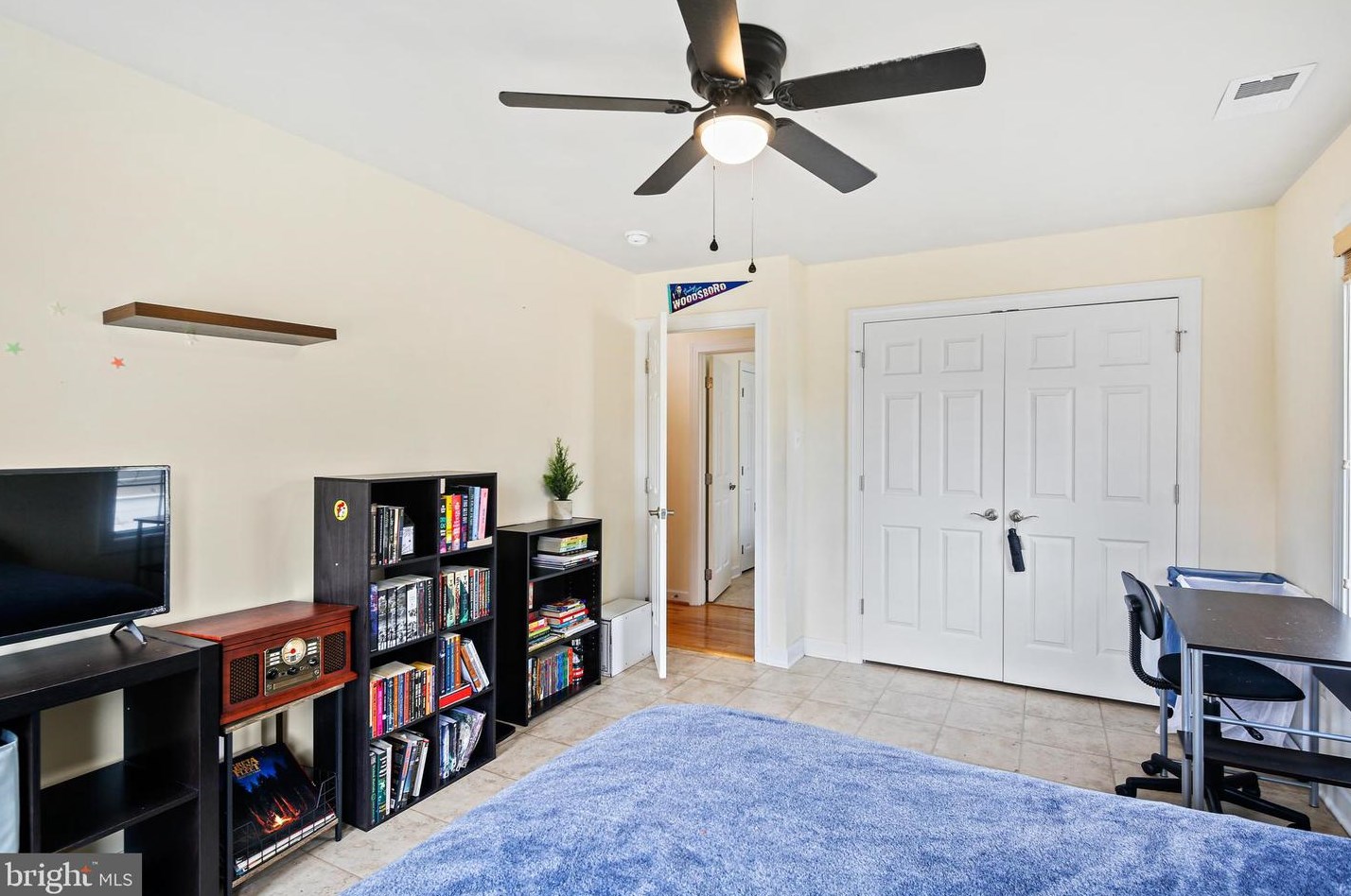 6315 Ema Ct, Baltimore MD  21075-6243 exterior