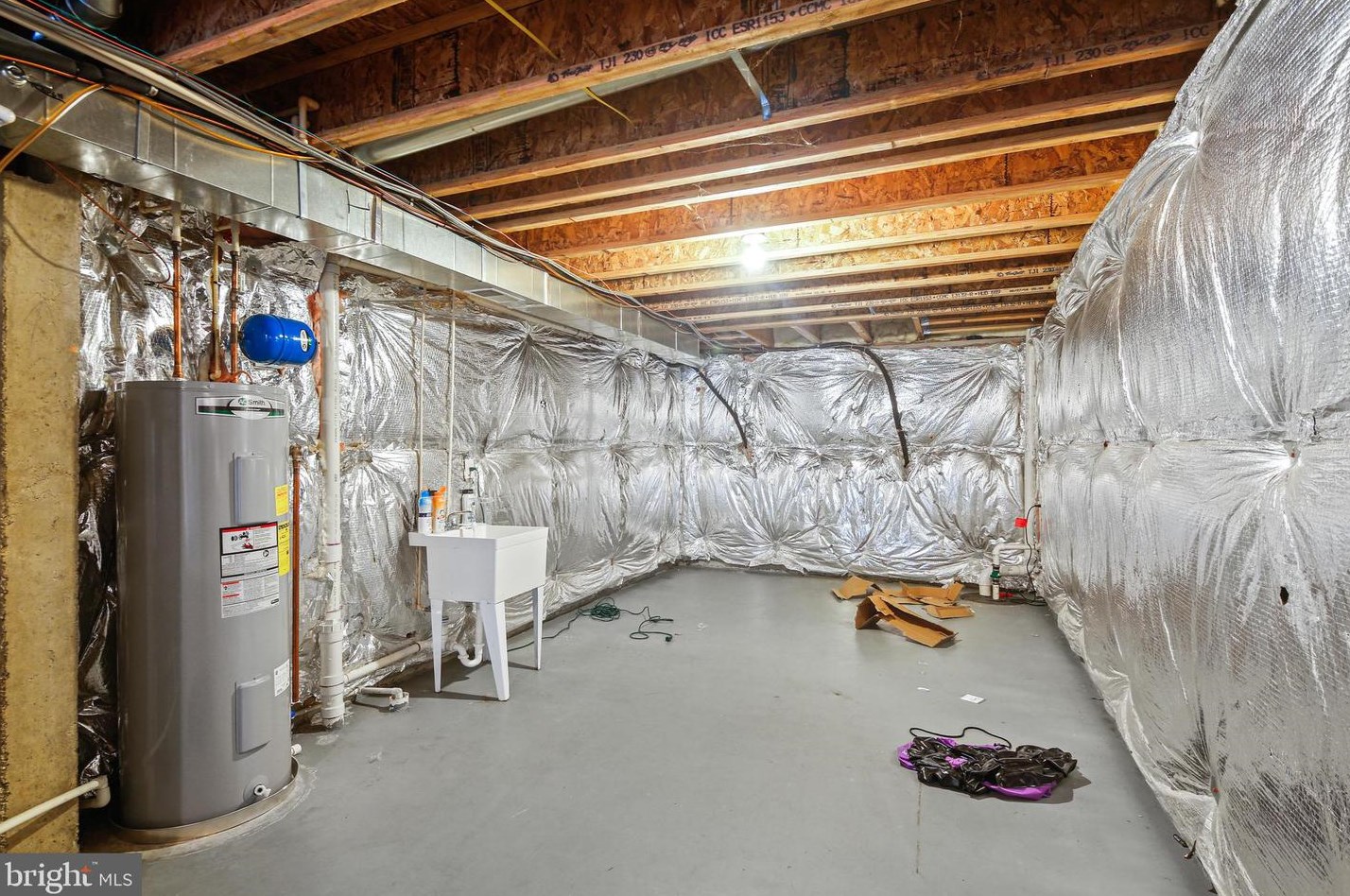 6315 Ema Ct, Baltimore MD  21075-6243 exterior