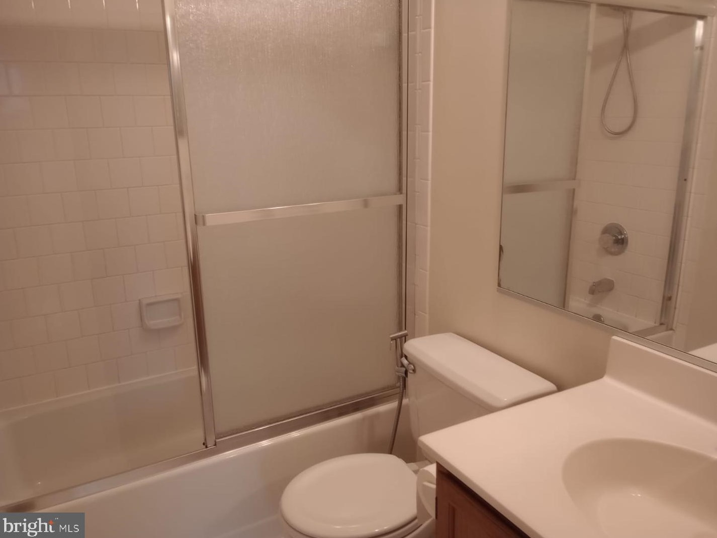 8655 Manahan Dr, Ellicott MD  21043-5418 exterior