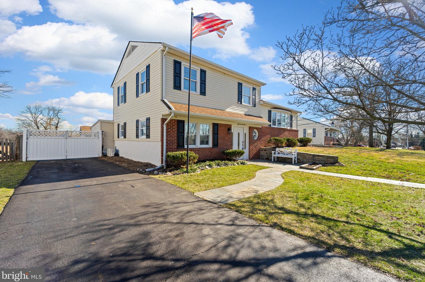 5961 Hunt Club Rd, Baltimore MD  21075-5515 exterior