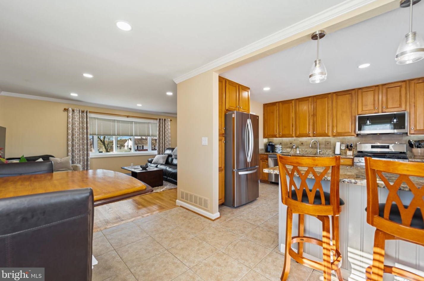 5961 Hunt Club Rd, Baltimore MD  21075-5515 exterior