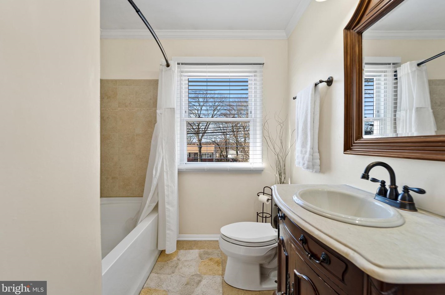 5961 Hunt Club Rd, Baltimore MD  21075-5515 exterior