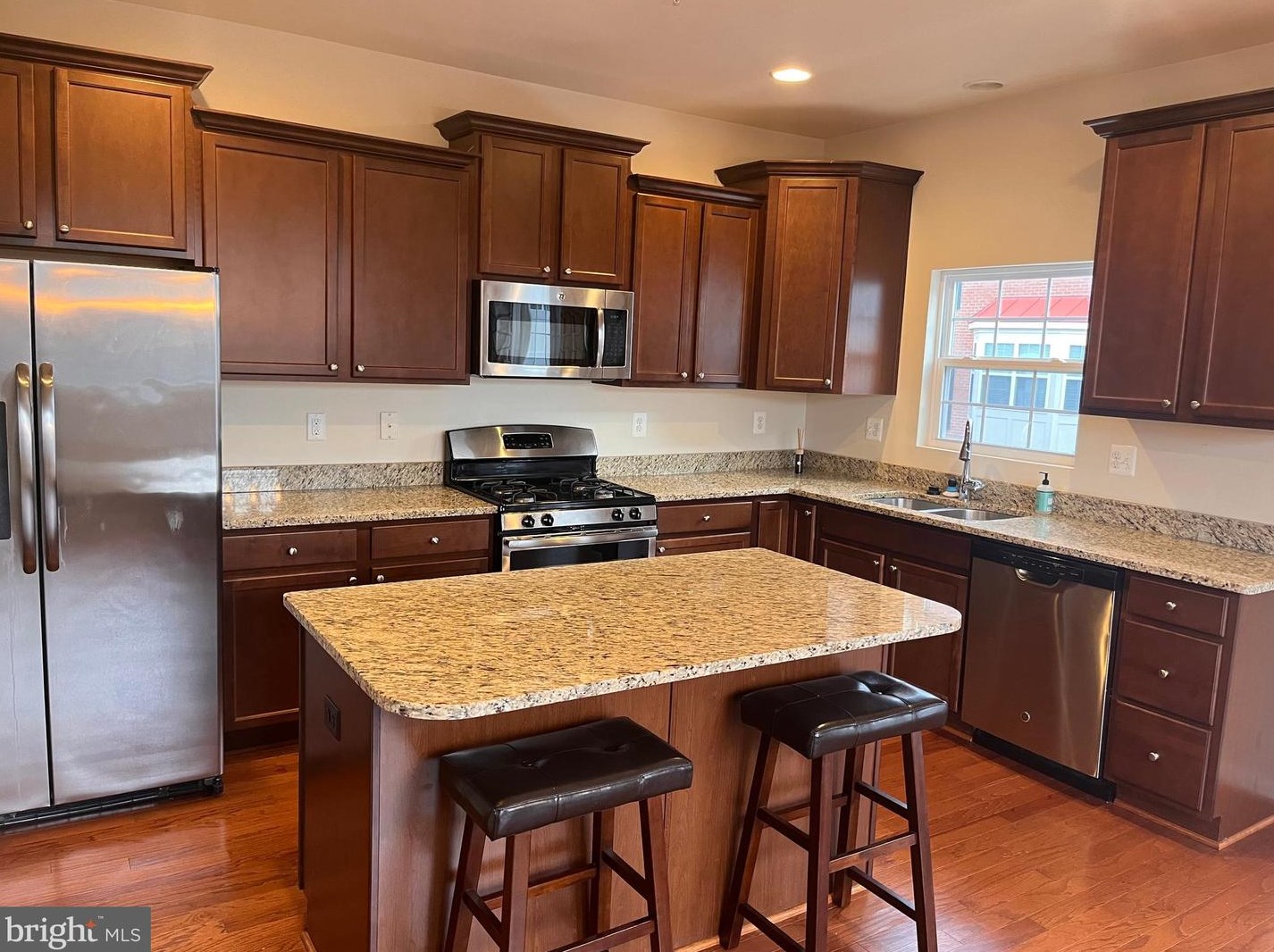 7810 Quidditch Ln, Baltimore MD  21075-7960 exterior