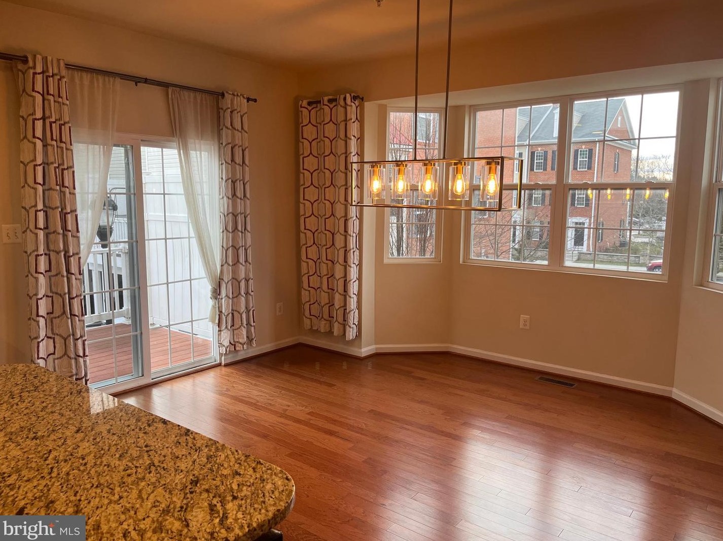 7810 Quidditch Ln, Baltimore MD  21075-7960 exterior