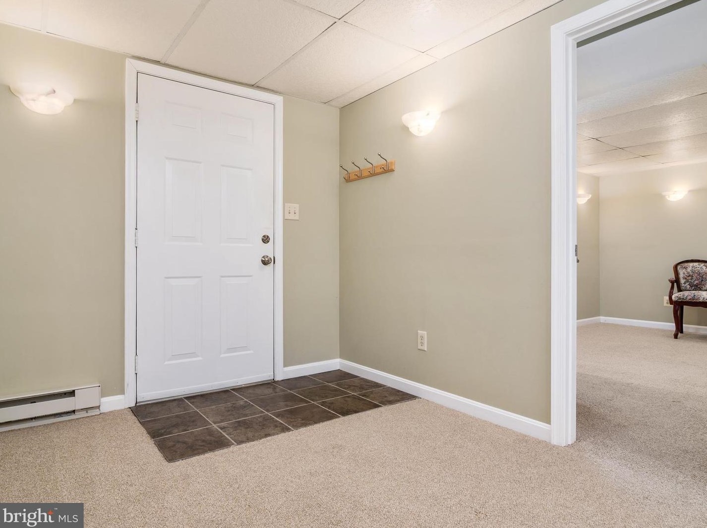 10136 Kings Bench Ct, Ellicott MD  21042-5649 exterior