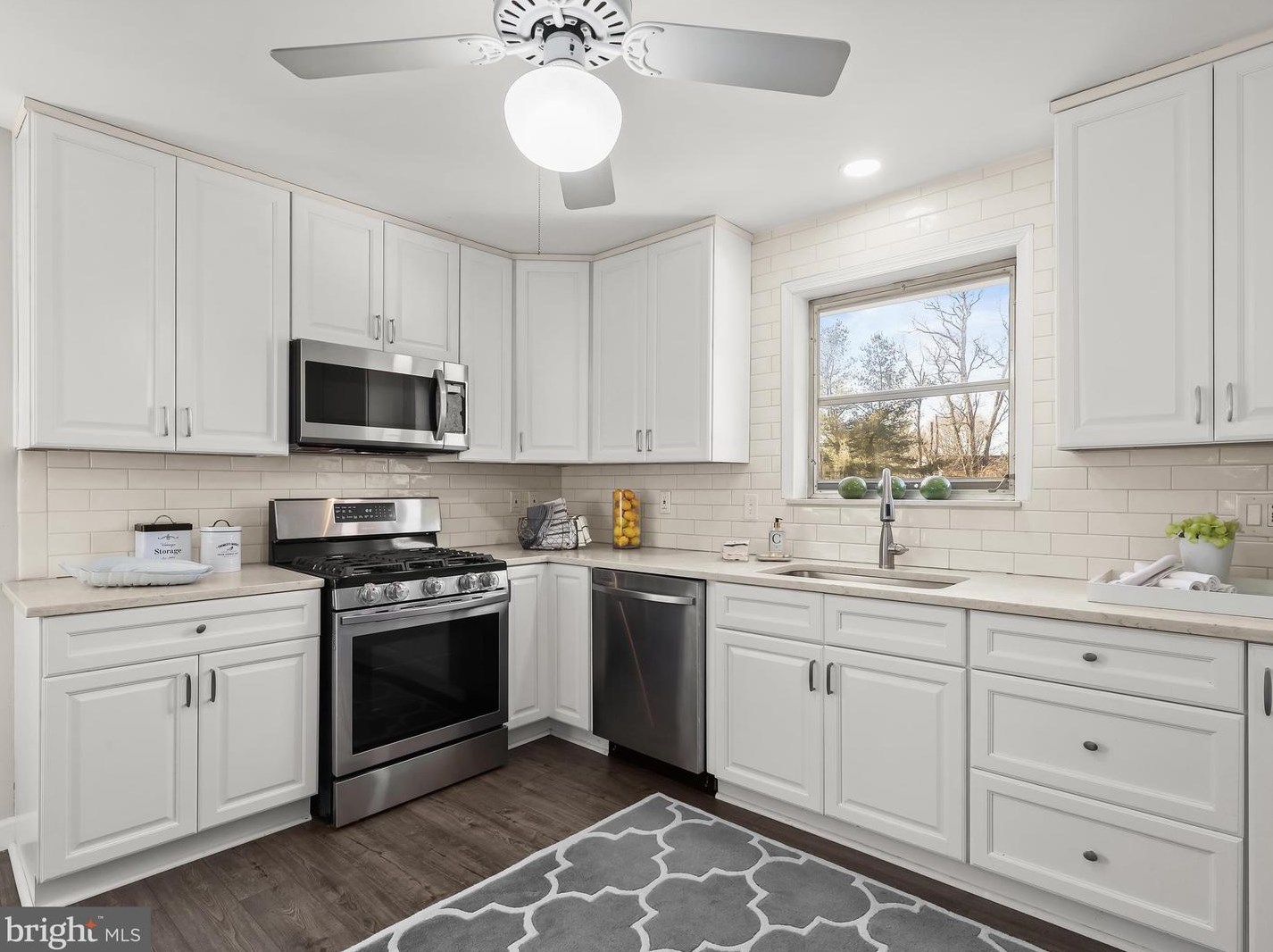 3406 Dogwood Dr, Ellicott MD  21042-3718 exterior