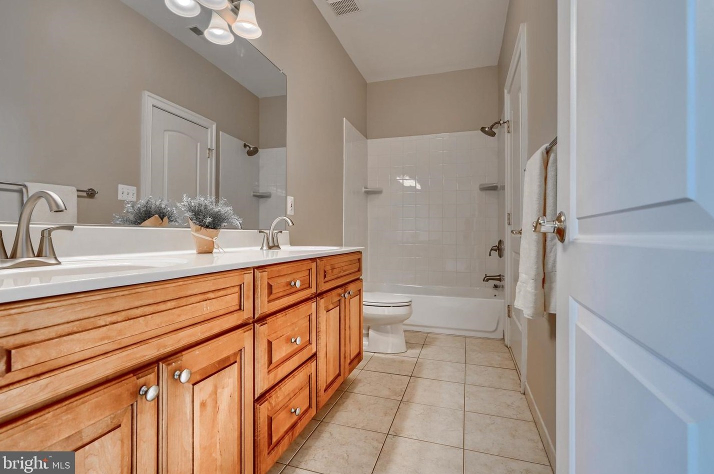 12135 Mt Albert Rd, Ellicott MD 21042-1335 exterior