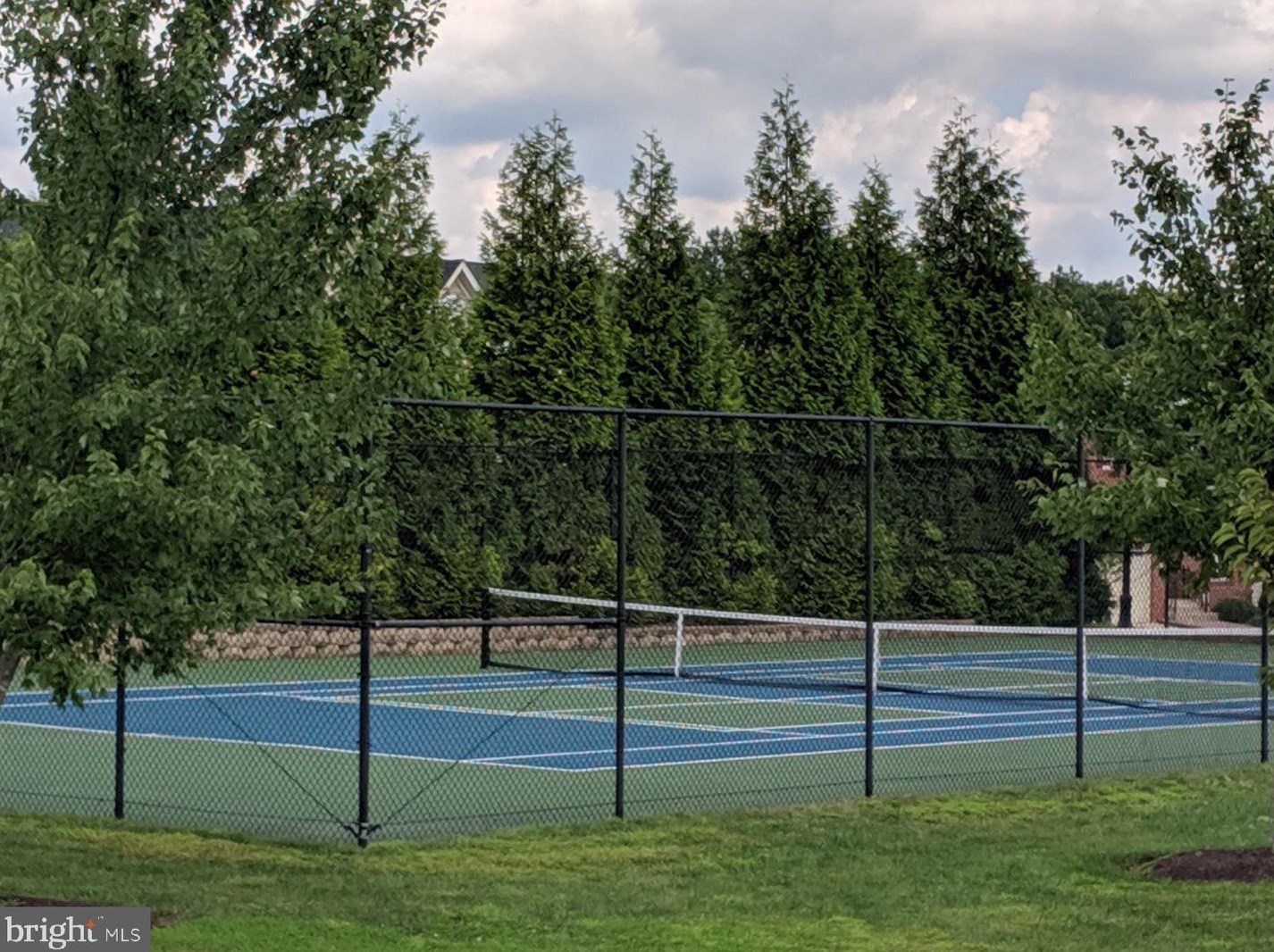 11848 Willow Br, Ellicott MD  21042-7124 exterior