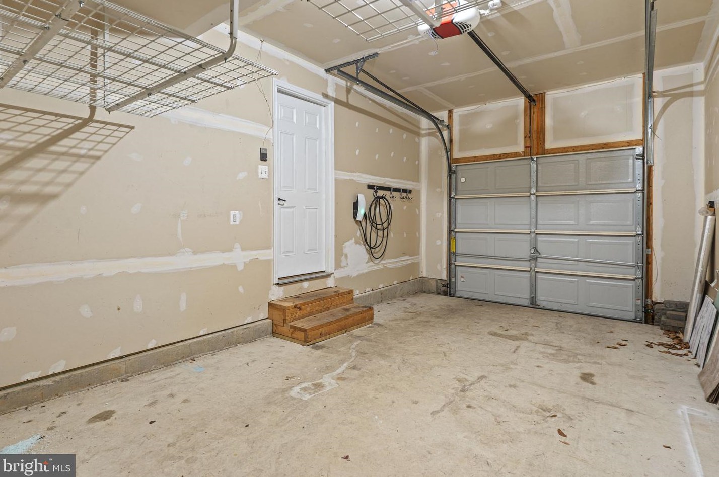 6994 Elm Ave, Baltimore MD  21075-6790 exterior