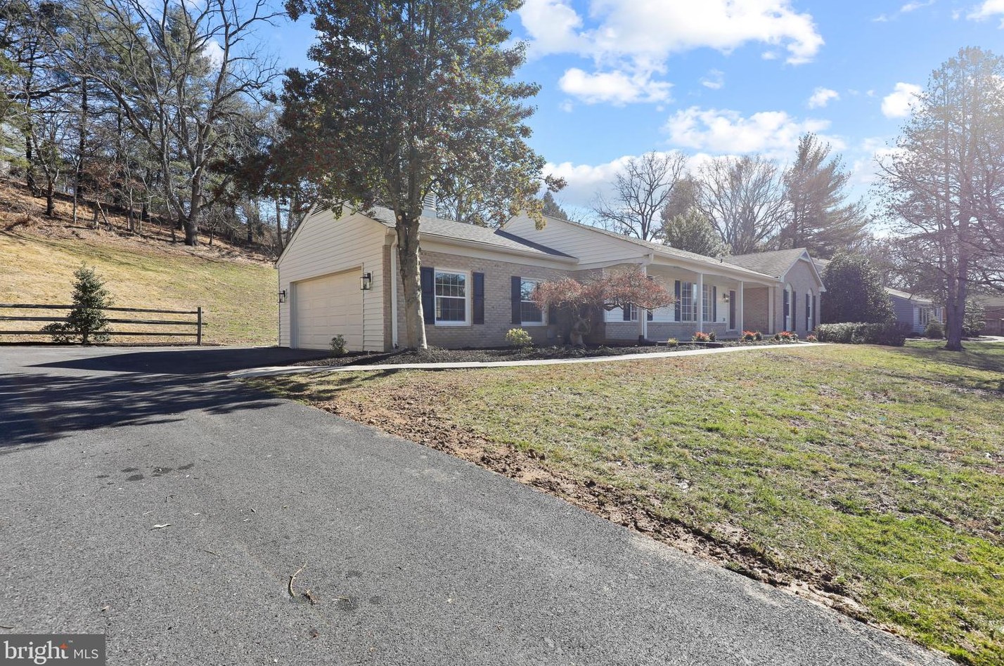 3757 Spg Mdw Dr, Ellicott MD 21042-5142 exterior