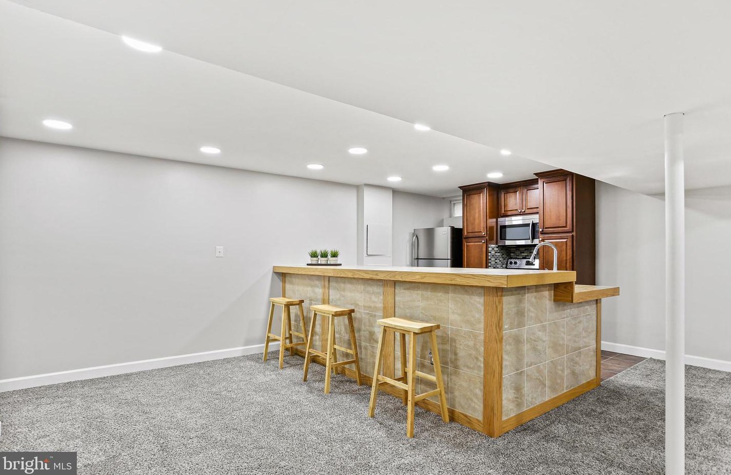 2388 Ballard Way, Ellicott MD 21042-1780 exterior