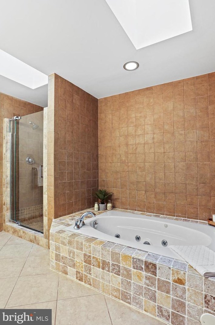 2388 Ballard Way, Ellicott MD 21042-1780 exterior