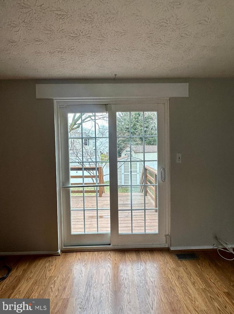 7852 Marioak Dr, Baltimore MD  21075-6449 exterior