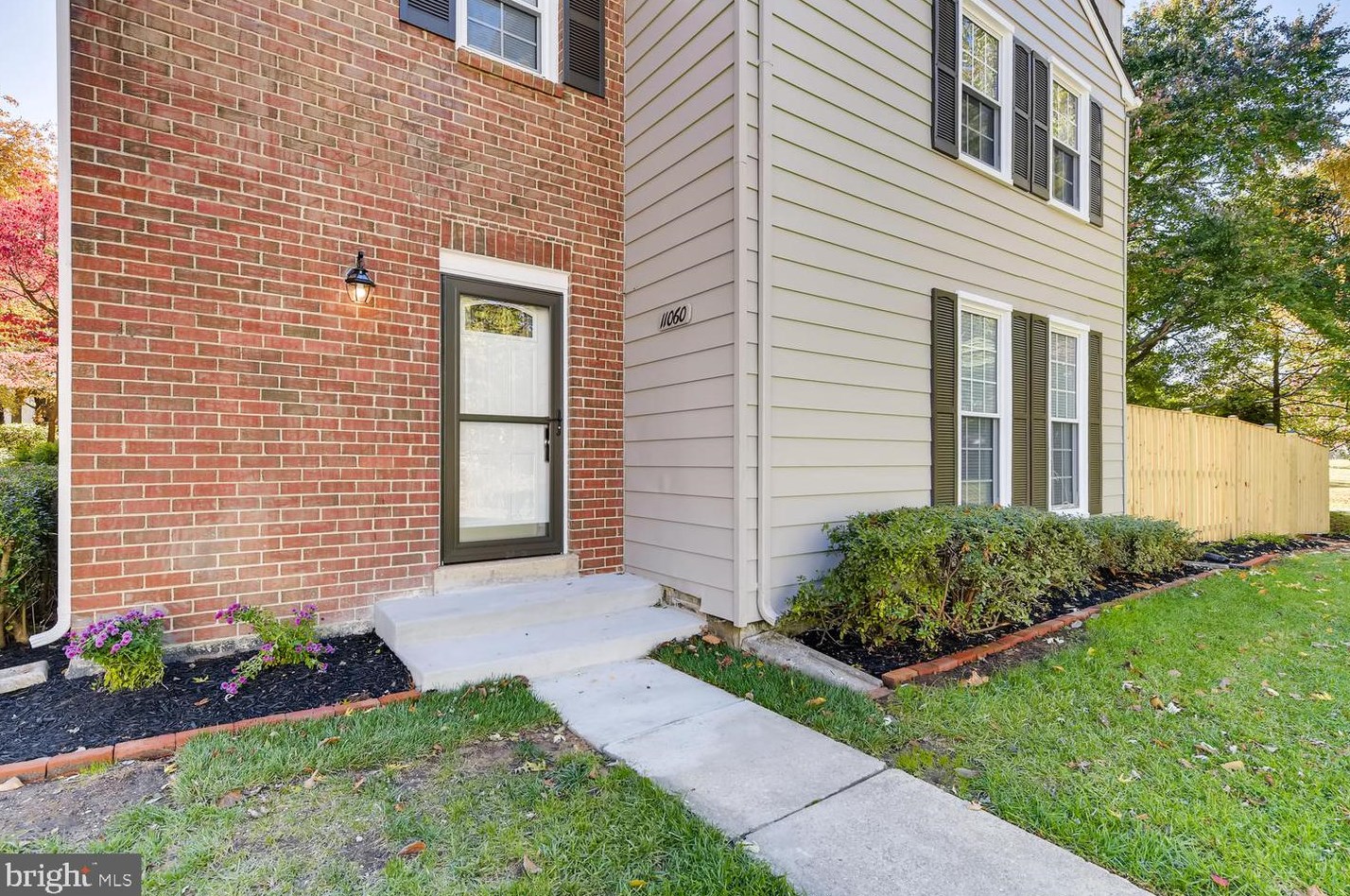 11060 Berrypick Ln, Columbia, MD 21044