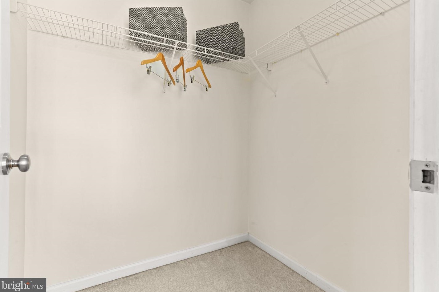 7942 Brightlight Pl, Ellicott MD 21043-7962 exterior