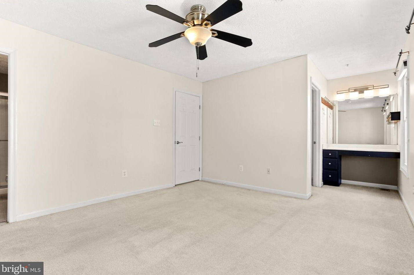 7942 Brightlight Pl, Ellicott MD 21043-7962 exterior