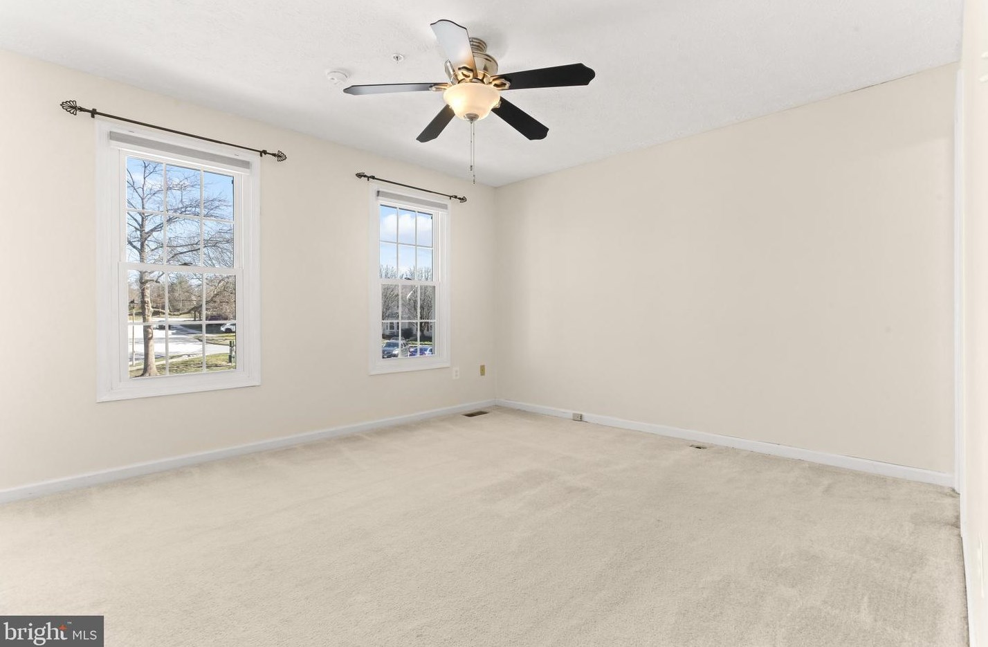 7942 Brightlight Pl, Ellicott MD 21043-7962 exterior