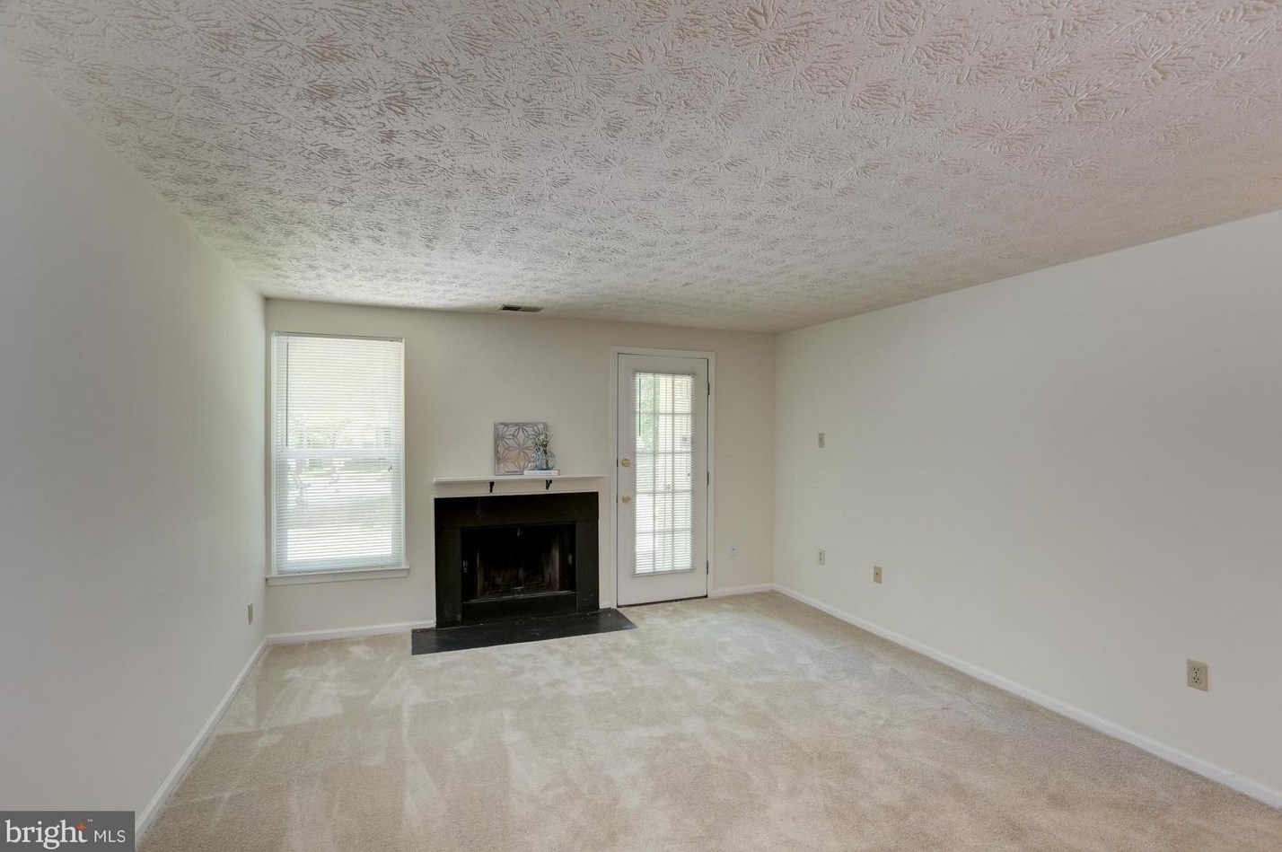 11421 Little Patuxent Pkwy #302, Columbia, MD 21044