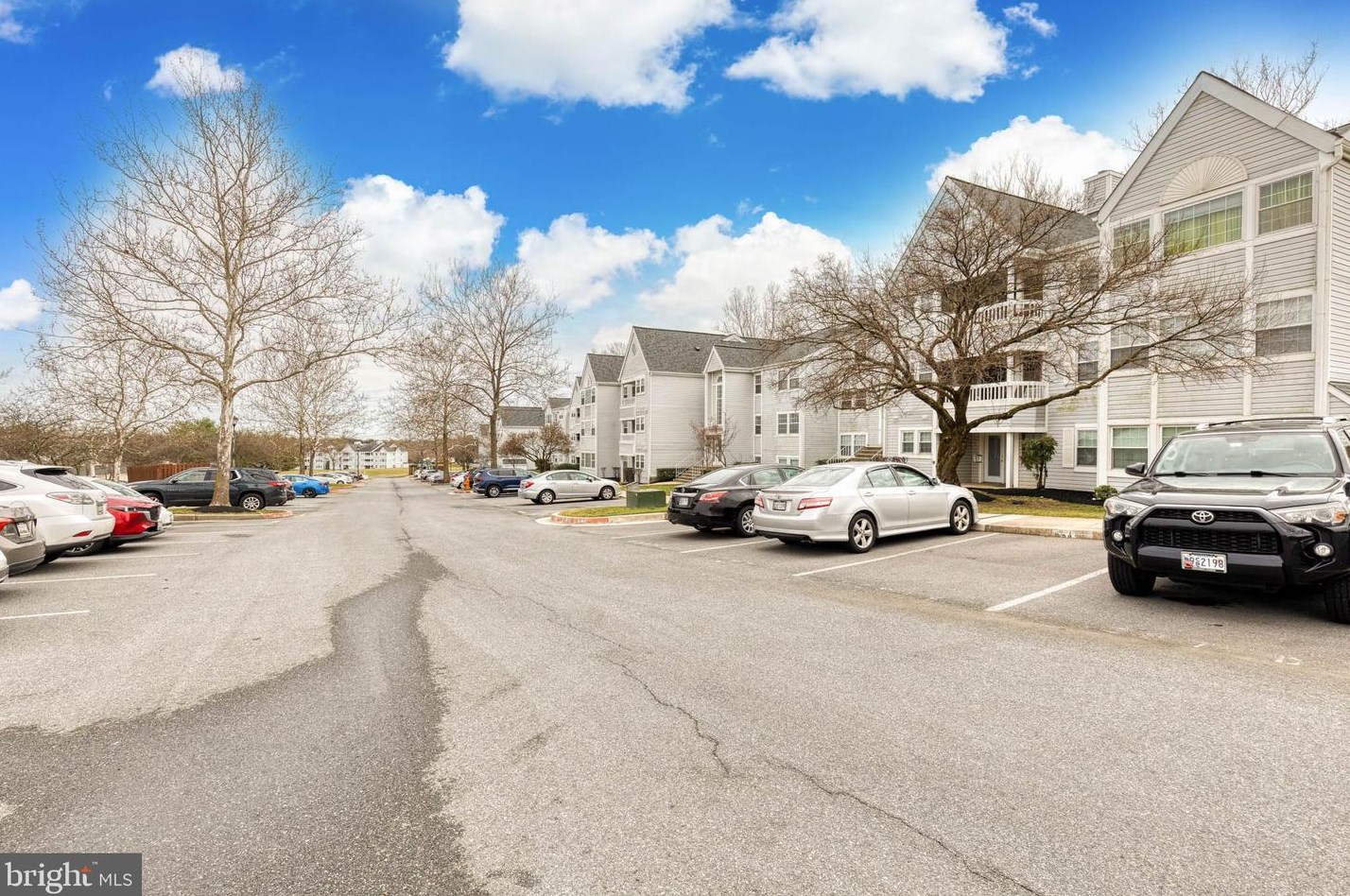 8387 Montgomery Run Rd, Ellicott MD  21043-7215 exterior