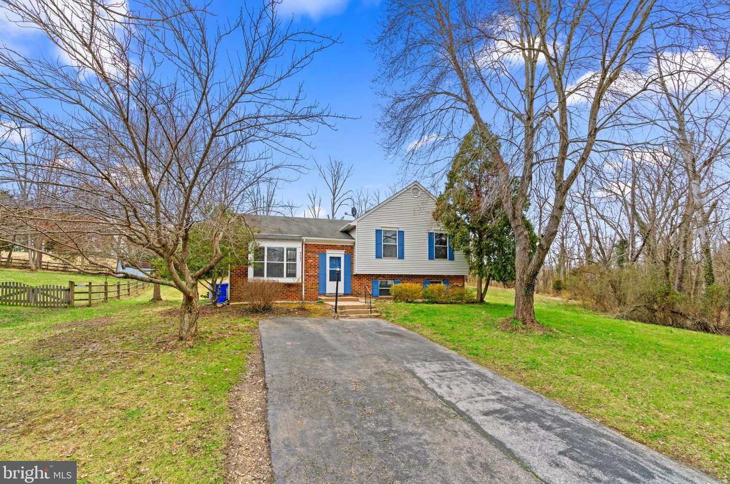 8683 Bali Rd, Ellicott, MD 21043-6033