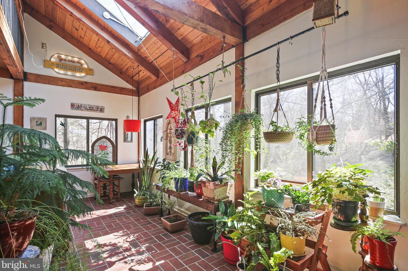 9929 Carillon Dr, Ellicott, MD 21042-6261