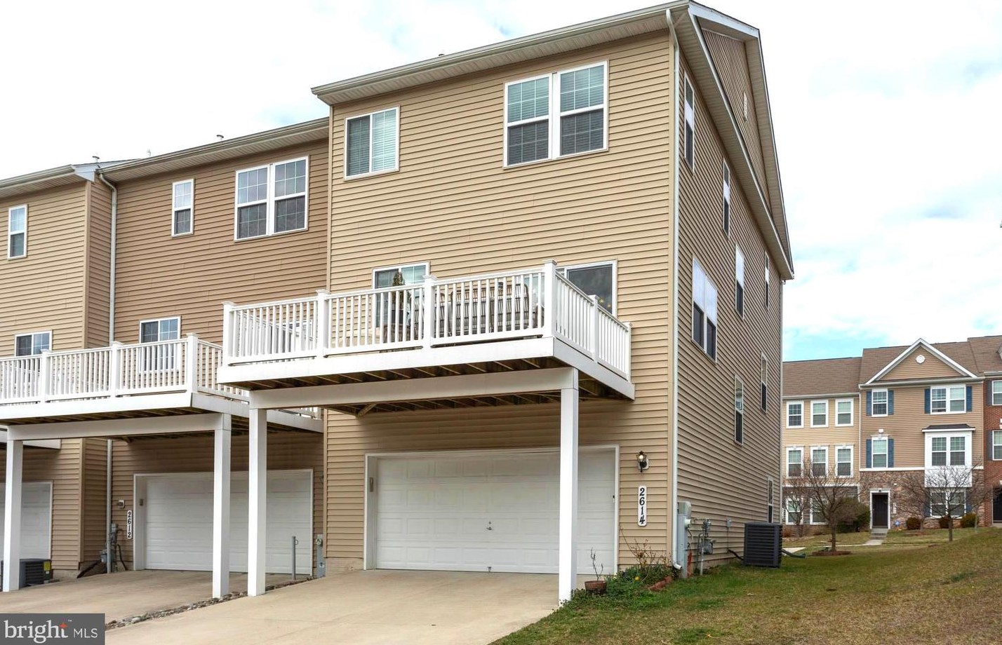 2614 Shadyside Ln, Ellicott MD  21043-3683 exterior