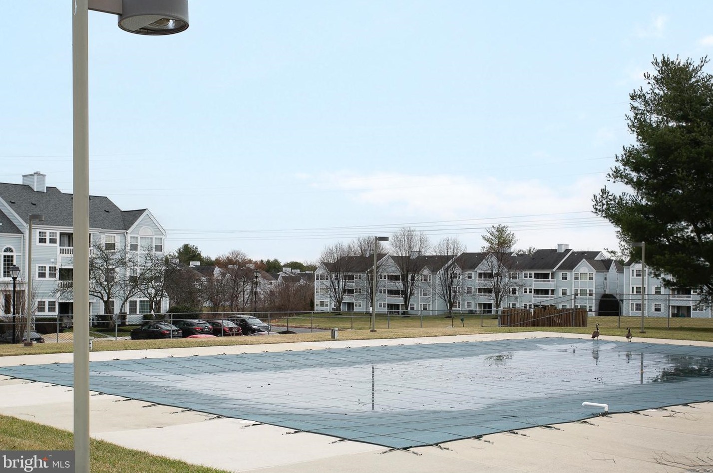 8381 Montgomery Run Rd, Ellicott MD  21043-7221 exterior