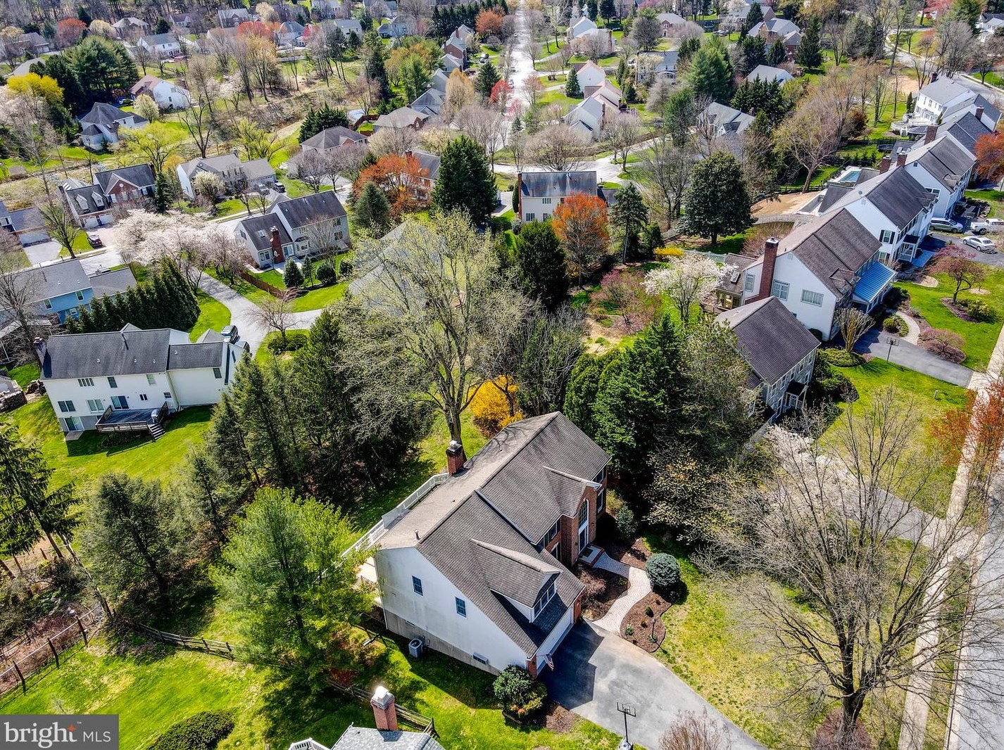 2371 Mckenzie Rd, Ellicott MD 21042-1710 exterior