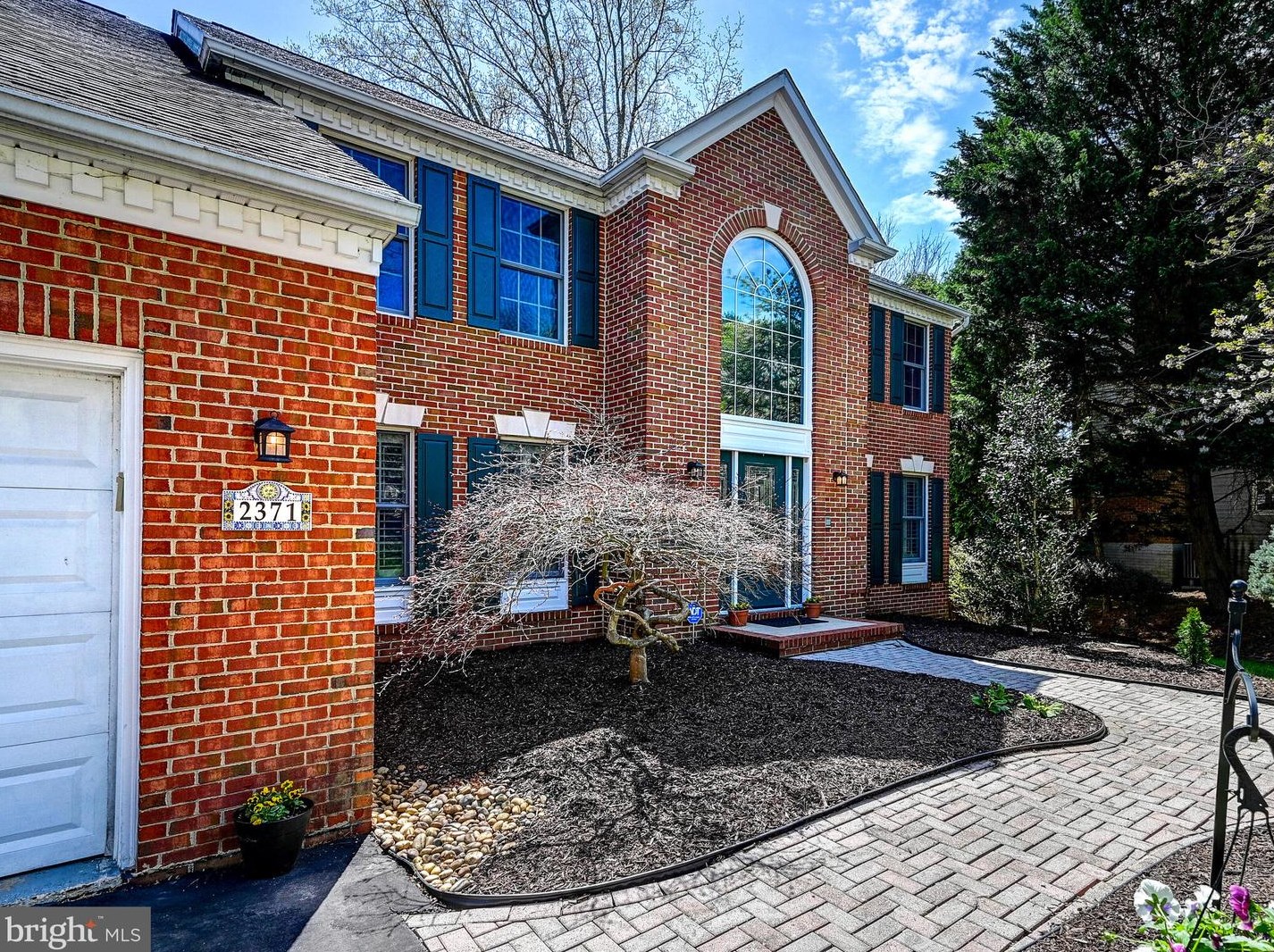 2371 Mckenzie Rd, Ellicott MD 21042-1710 exterior