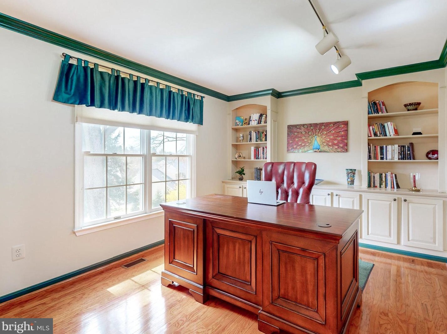 2371 Mckenzie Rd, Ellicott MD 21042-1710 exterior