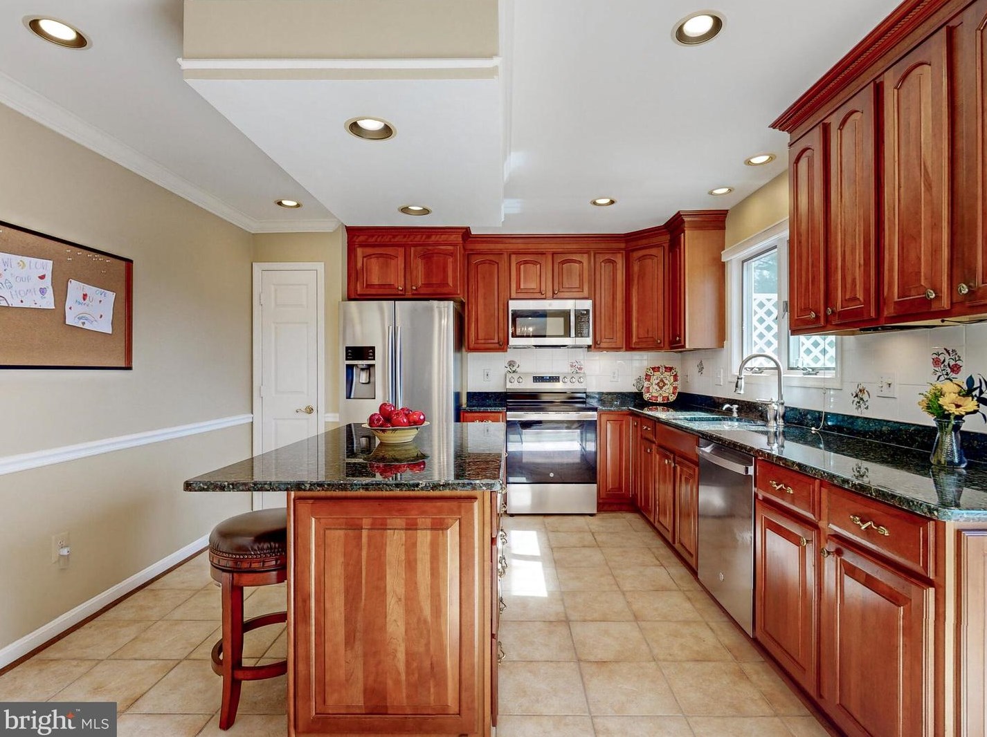 2371 Mckenzie Rd, Ellicott MD 21042-1710 exterior