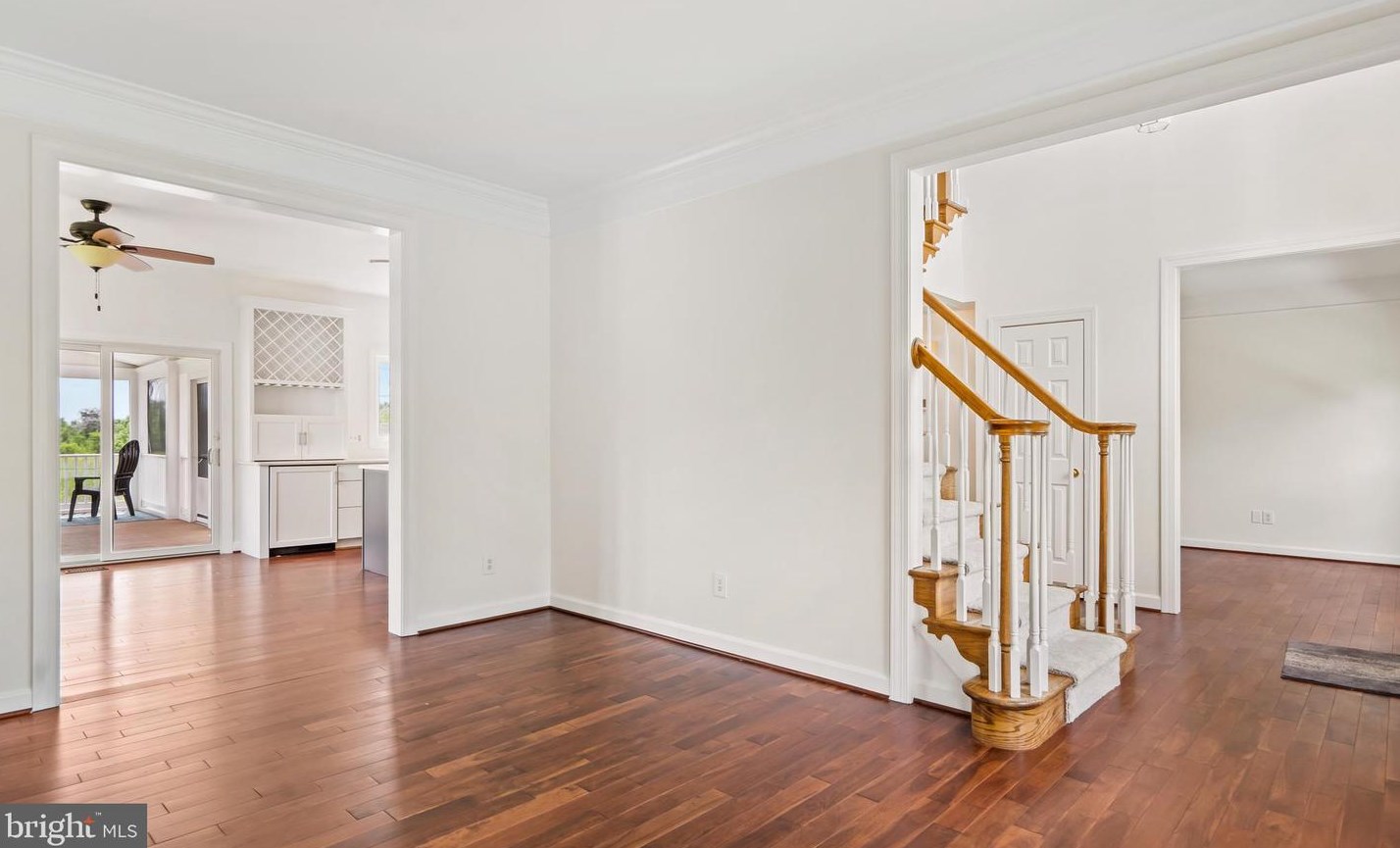 5350 Heatherland Ct, Ellicott MD 21043-7238 exterior