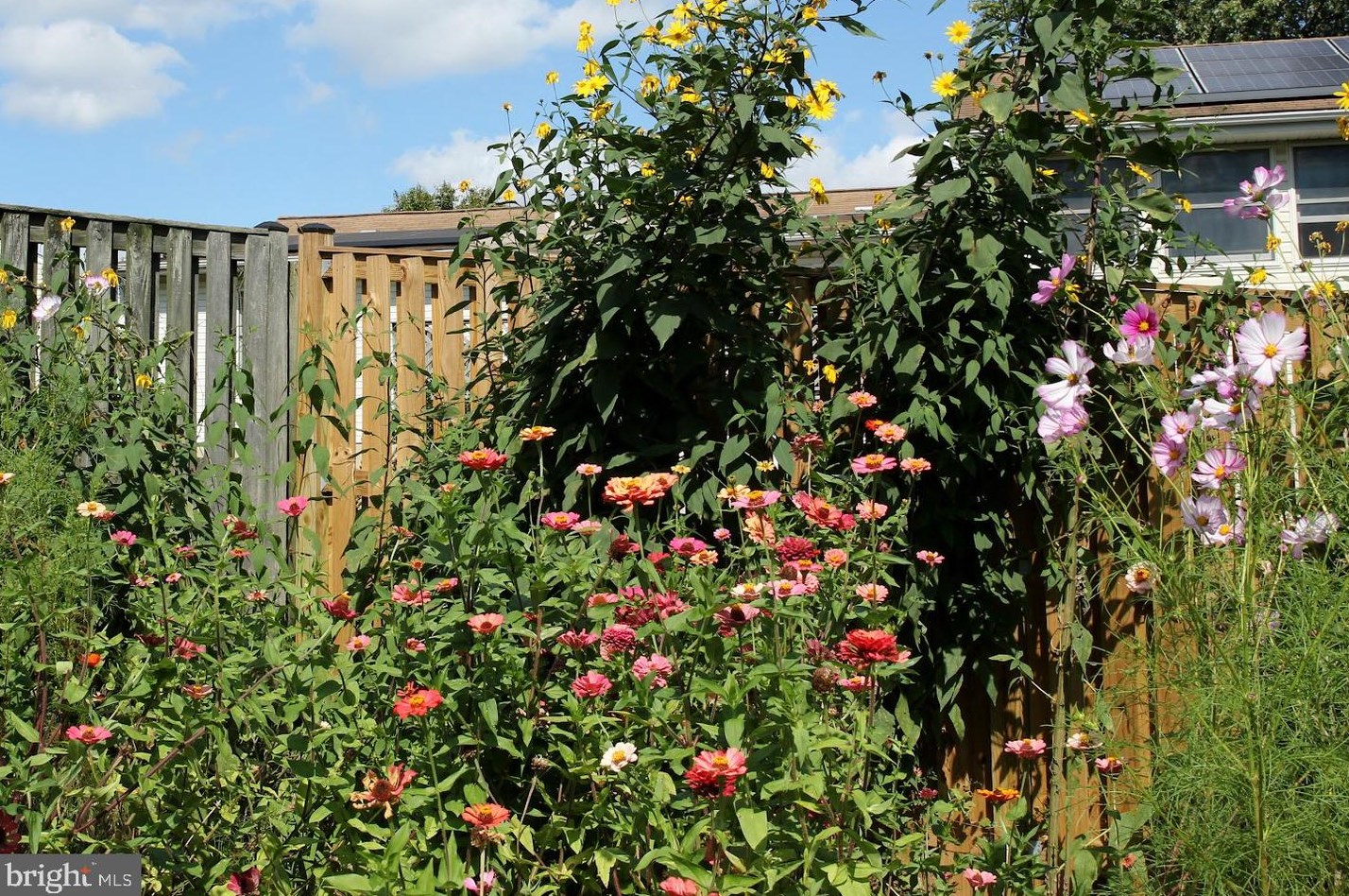 5975 Augustine Ave, Baltimore MD  21075-5318 exterior