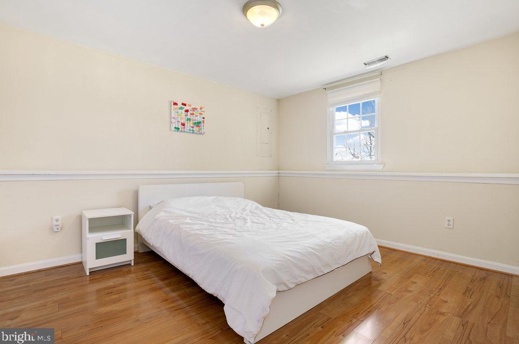 5975 Augustine Ave, Baltimore MD  21075-5318 exterior