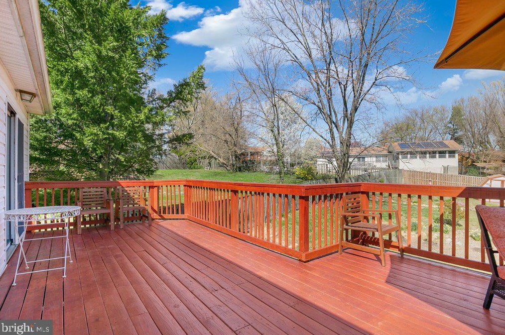 5975 Augustine Ave, Baltimore MD  21075-5318 exterior