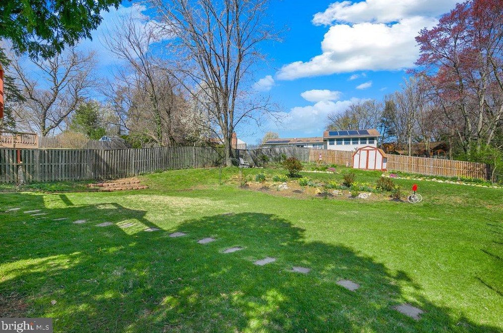 5975 Augustine Ave, Baltimore MD  21075-5318 exterior