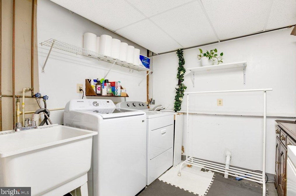 5975 Augustine Ave, Baltimore MD  21075-5318 exterior