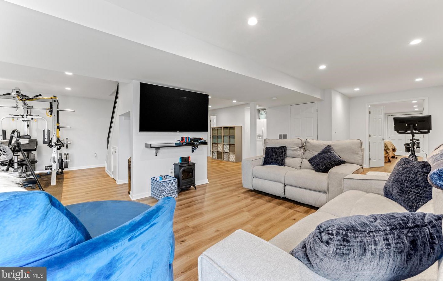 6001 Florey Rd, Baltimore MD 21076-1018 exterior