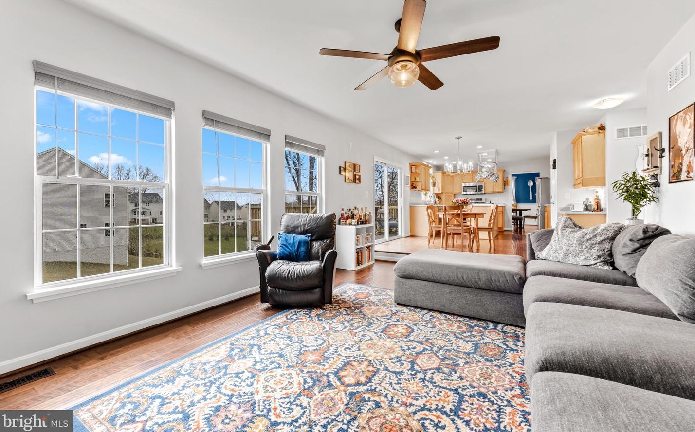 6001 Florey Rd, Baltimore MD 21076-1018 exterior