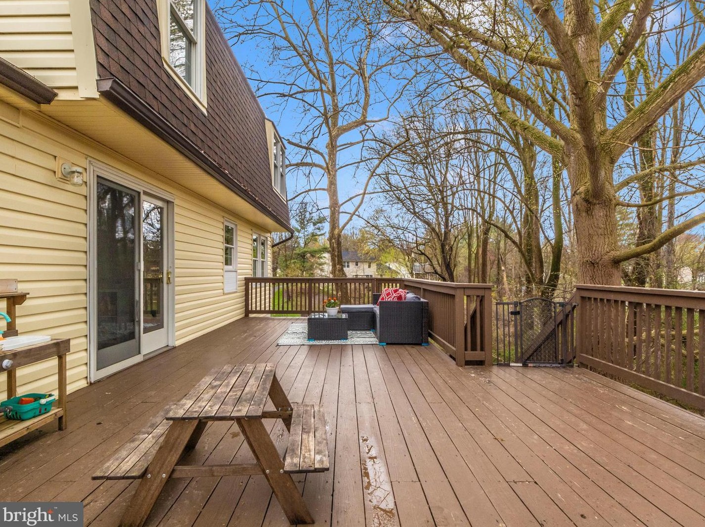 9355 Windbell Way, Columbia MD  21045-5218 exterior