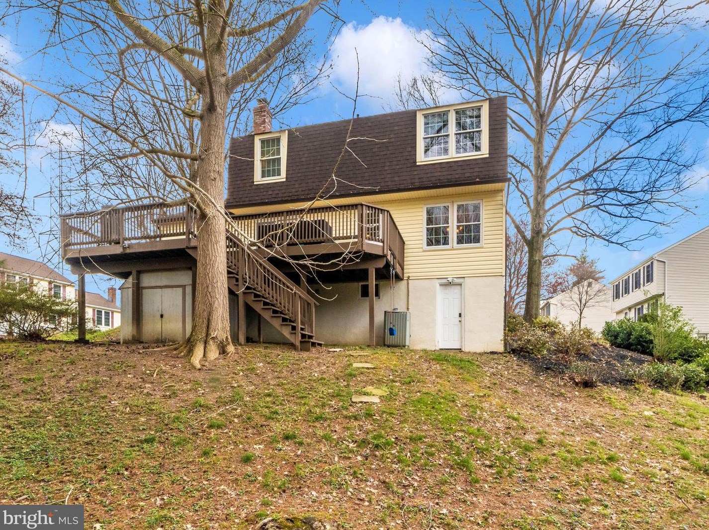 9355 Windbell Way, Columbia MD  21045-5218 exterior