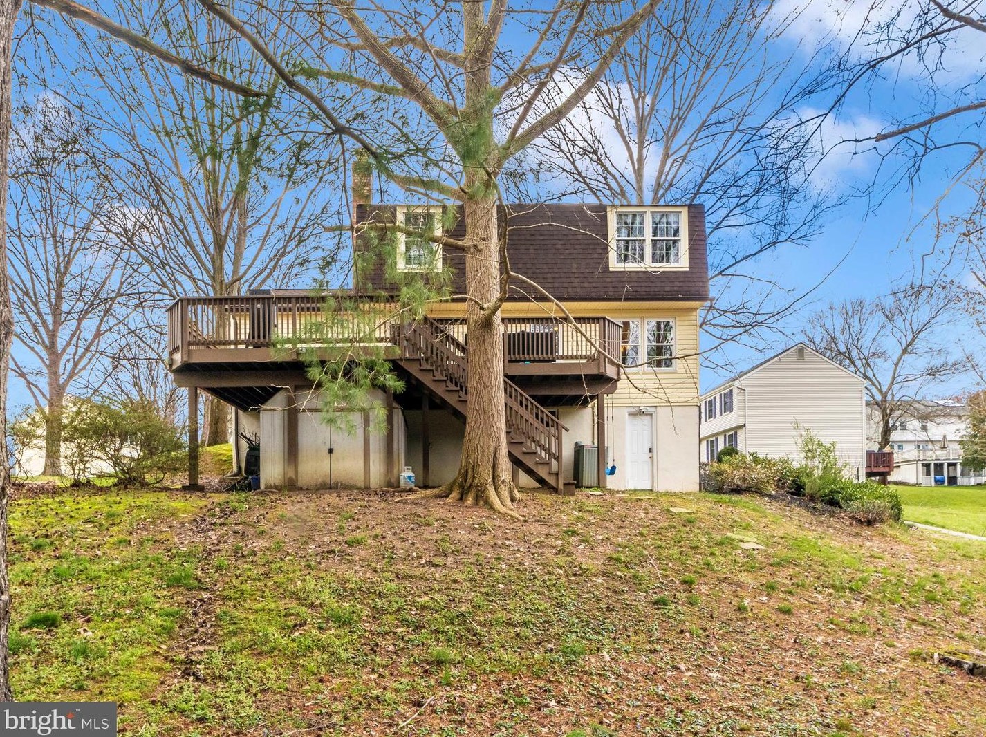 9355 Windbell Way, Columbia MD  21045-5218 exterior