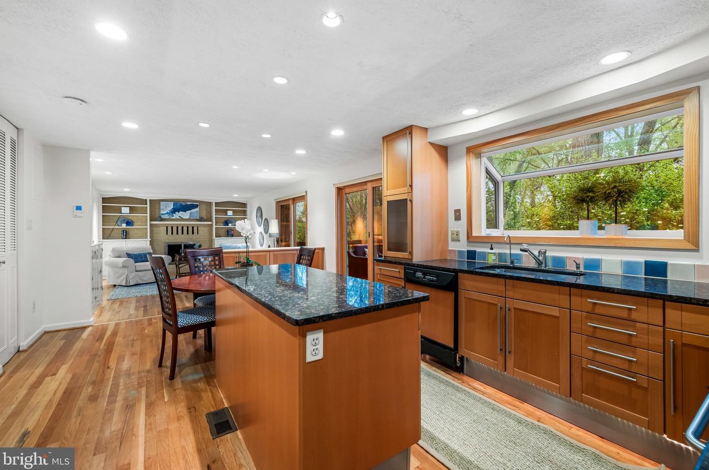 4065 Fragile Sail Way, Ellicott MD 21042-5023 exterior